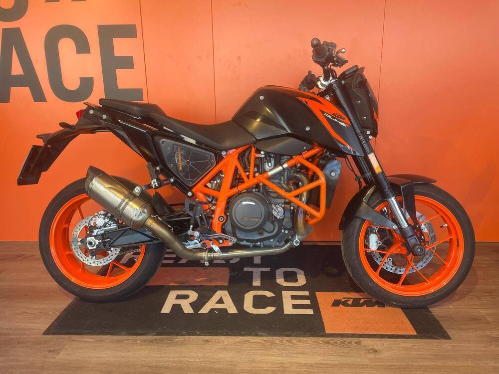 KTM 690 Duke R (2016 -17)