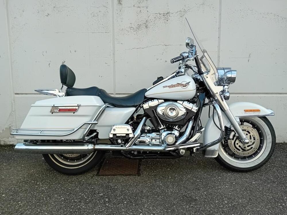 Harley-Davidson 1584 Road King (2006 - 07) - FLHR