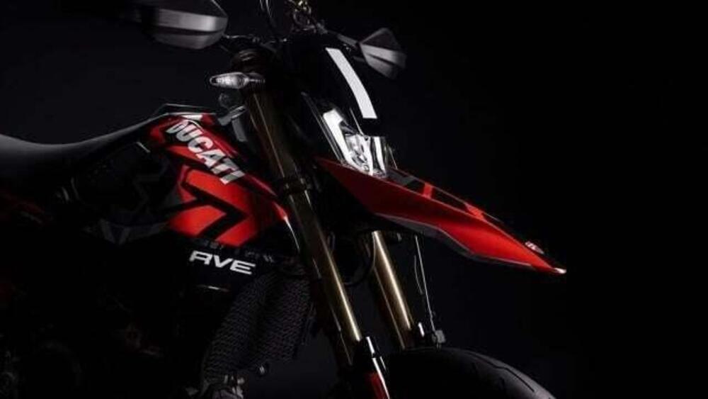 Ducati Hypermotard 698 Mono RVE (2024) (2)