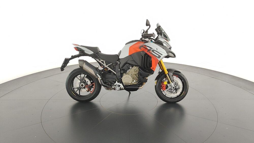 Ducati Multistrada V4 RS (2024) (4)