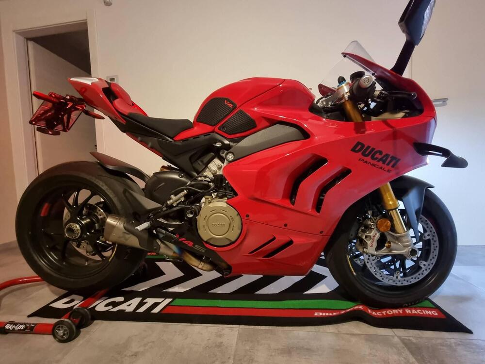 Ducati Panigale V4 S (2022 - 24)