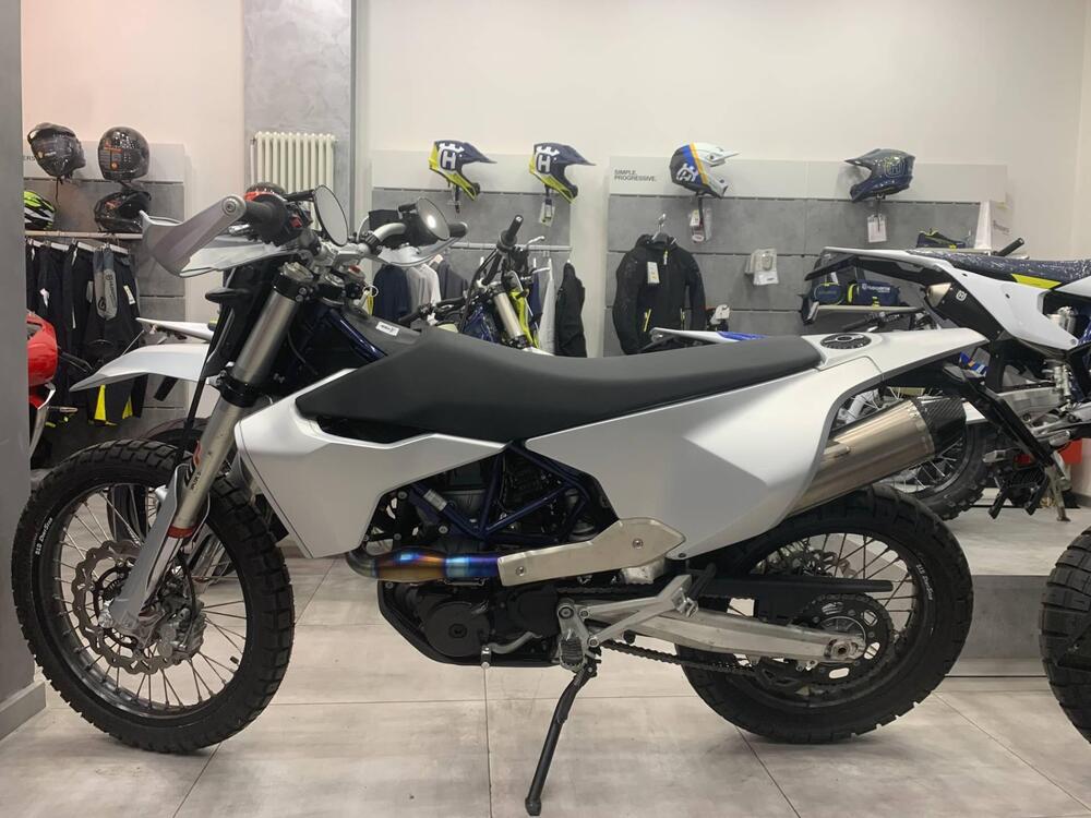 Husqvarna 701 Enduro (2023 - 24)