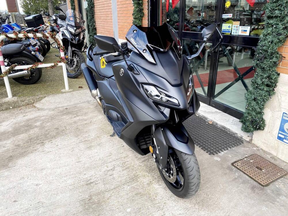 Yamaha T-Max 560 (2022 - 24) (2)