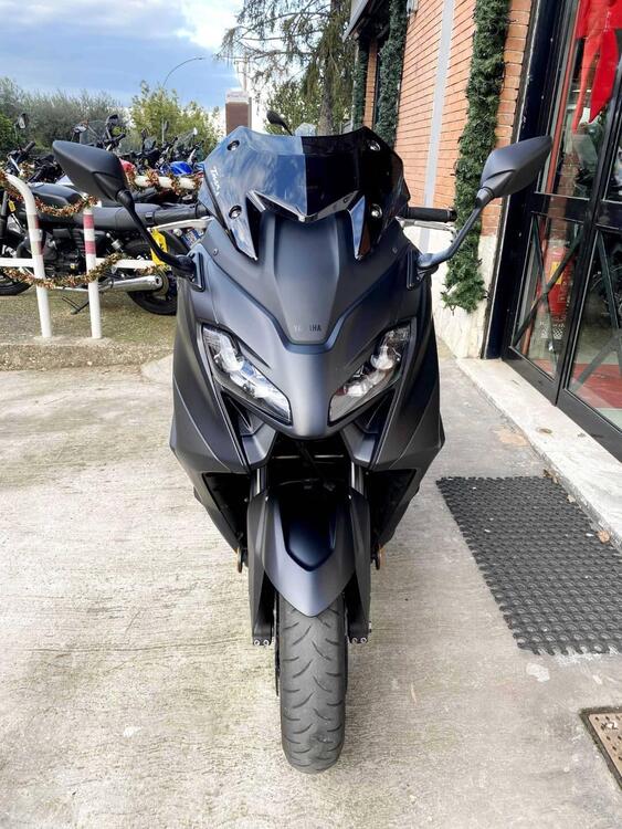 Yamaha T-Max 560 (2022 - 24) (3)