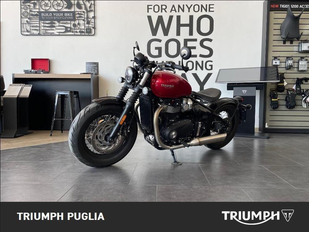 Triumph Bonneville Bobber 1200 (2021 - 24) (2)