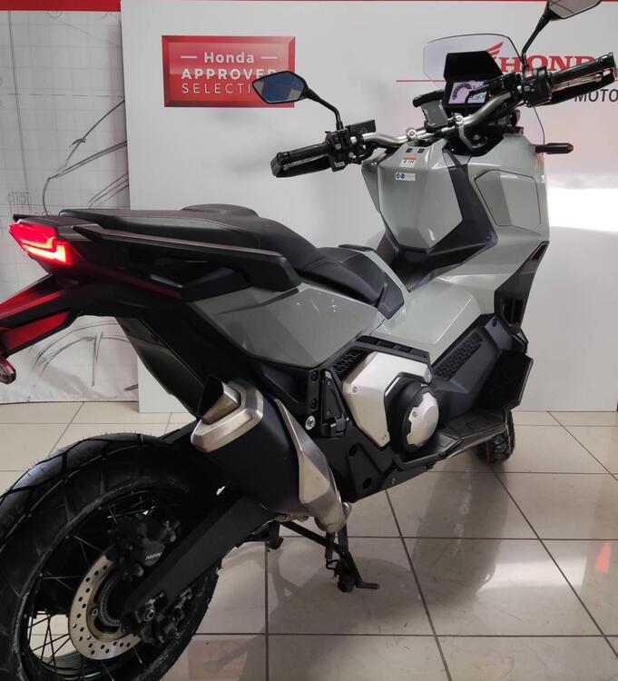 Honda X-ADV 750 DCT (2021 - 24) (4)