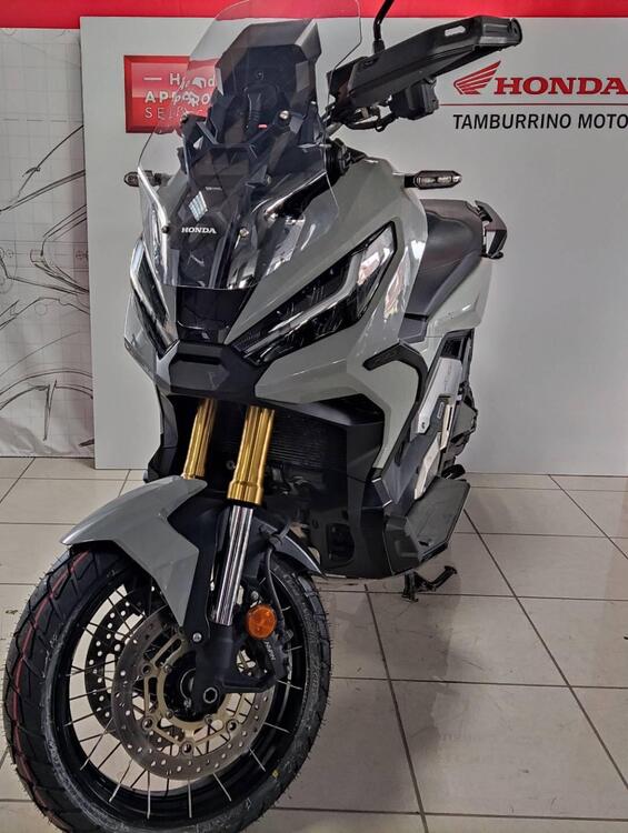 Honda X-ADV 750 DCT (2021 - 24) (2)