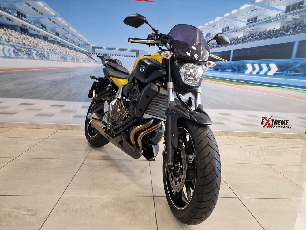 Yamaha MT-07 ABS (2014 - 16) (2)