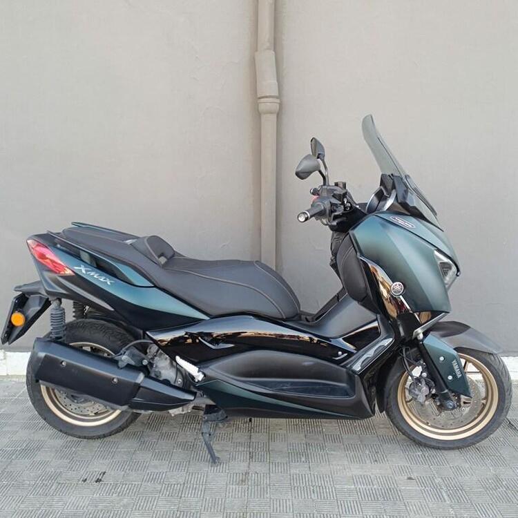 Yamaha X-Max 300 Tech Max (2021 - 22)