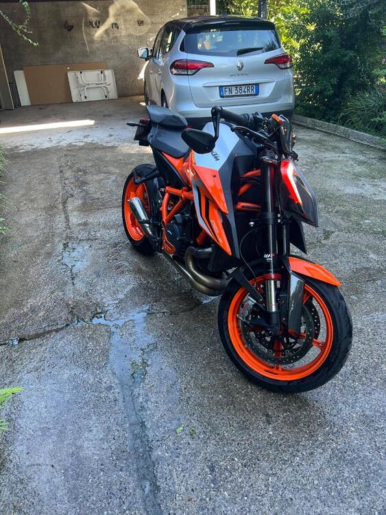 KTM 1290 Super Duke R (2022 - 23) (5)