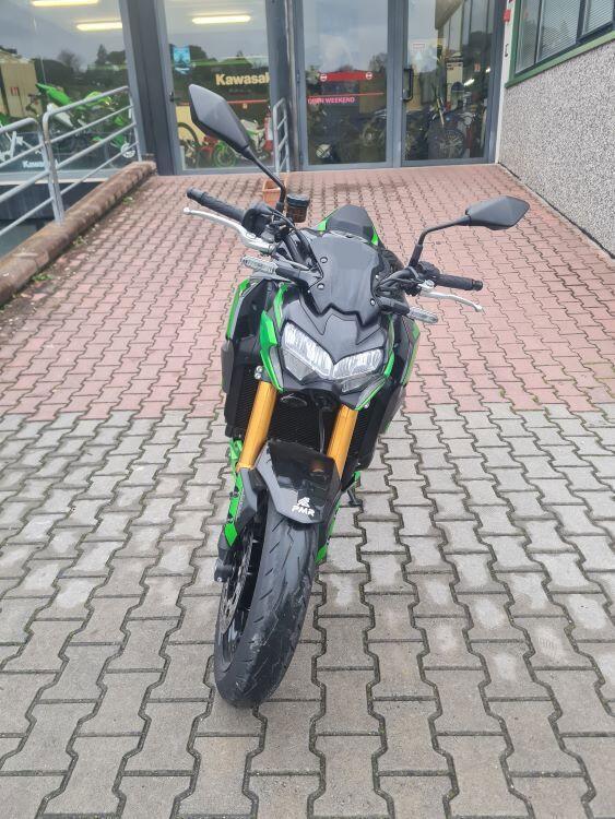 Kawasaki Z 900 SE (2022 - 24) (5)