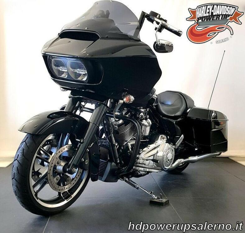 Harley-Davidson 107 Road Glide Special (2017 - 18) - FLTRXS (4)