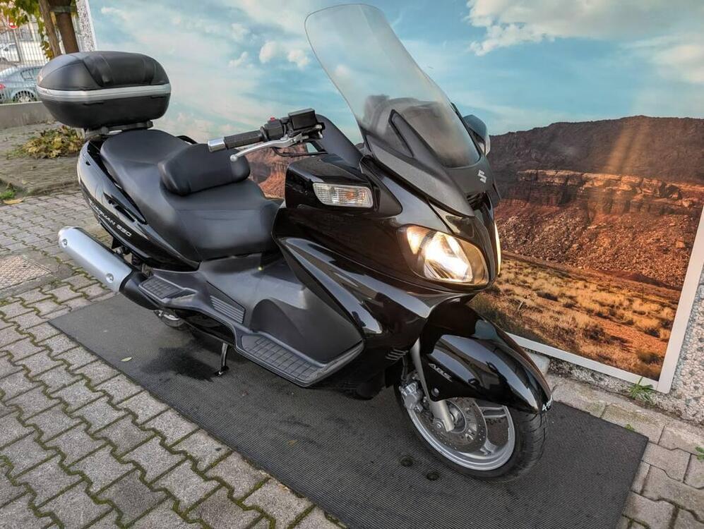 Suzuki Burgman AN 650 Executive ABS (2013 - 17) (2)