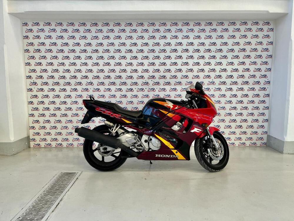 Honda CBR 600 F (1996) (3)