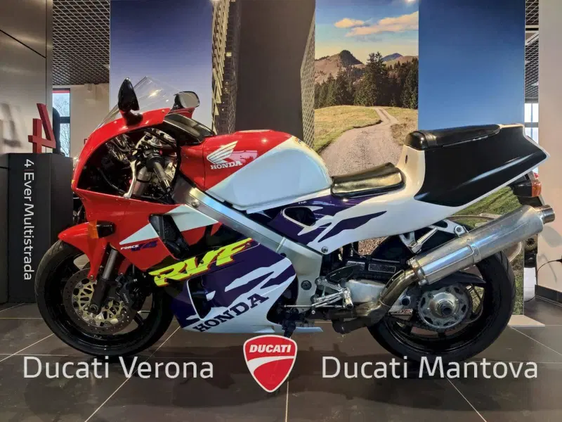 Honda Honda RVF 400 R - NC35 - RVF400 FMI (7)