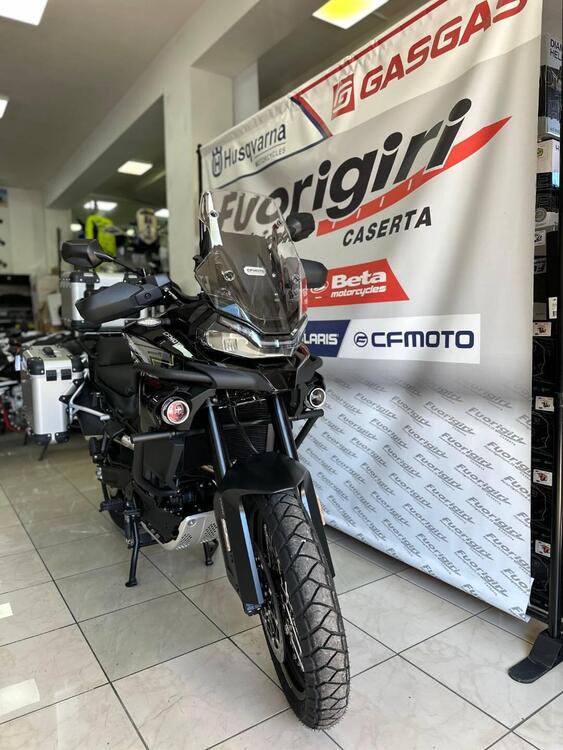 CFMOTO 800MT Explorer (2023 - 24) (2)