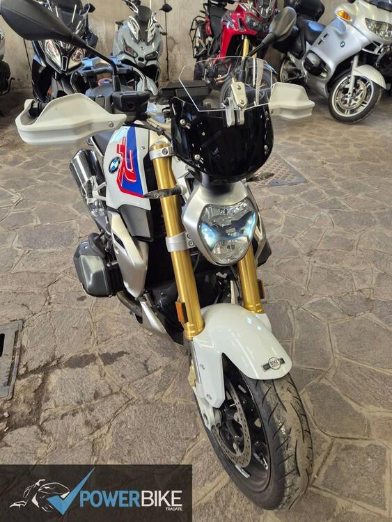 Bmw R 1250 R (2021 - 25) (4)