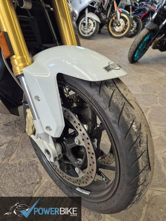 Bmw R 1250 R (2021 - 25) (5)