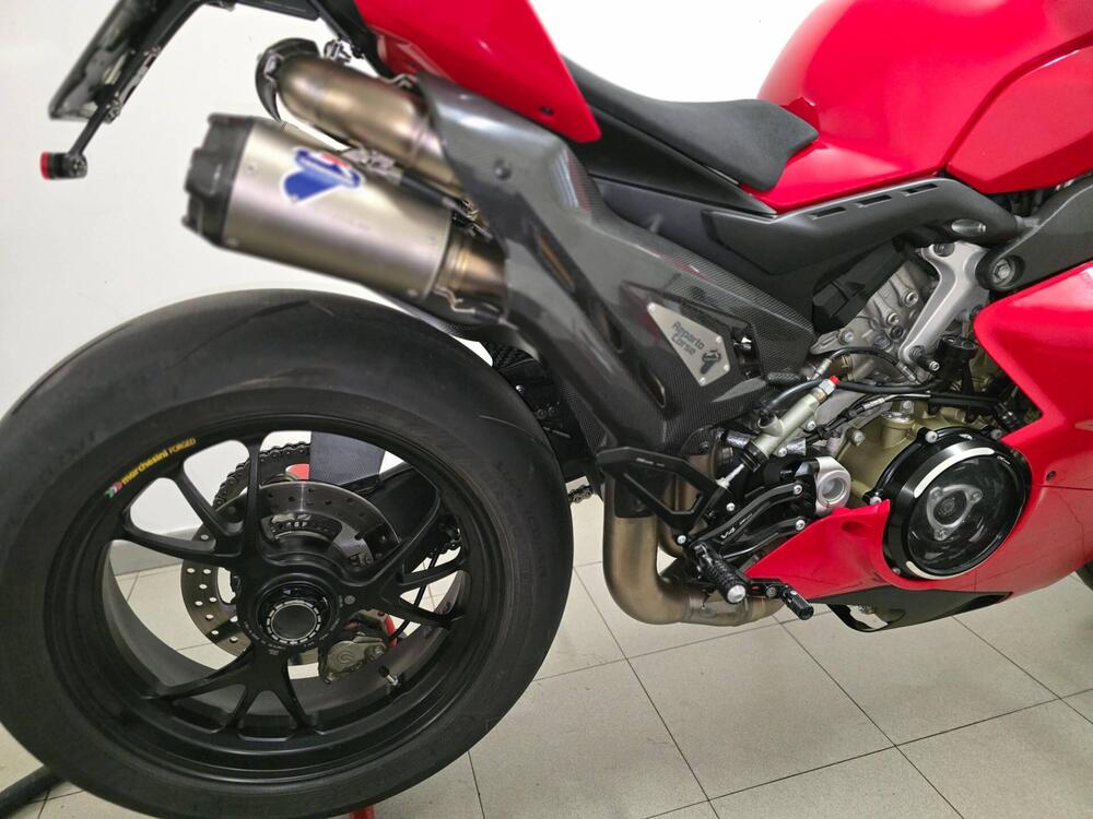 Ducati Panigale V4 S 1100 (2021) (2)