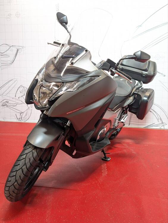 Honda Integra 750 DCT (2016 - 17) (3)