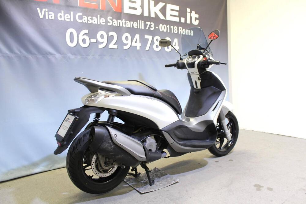 Piaggio Beverly 350 SportTouring ie (2011 - 15) (5)