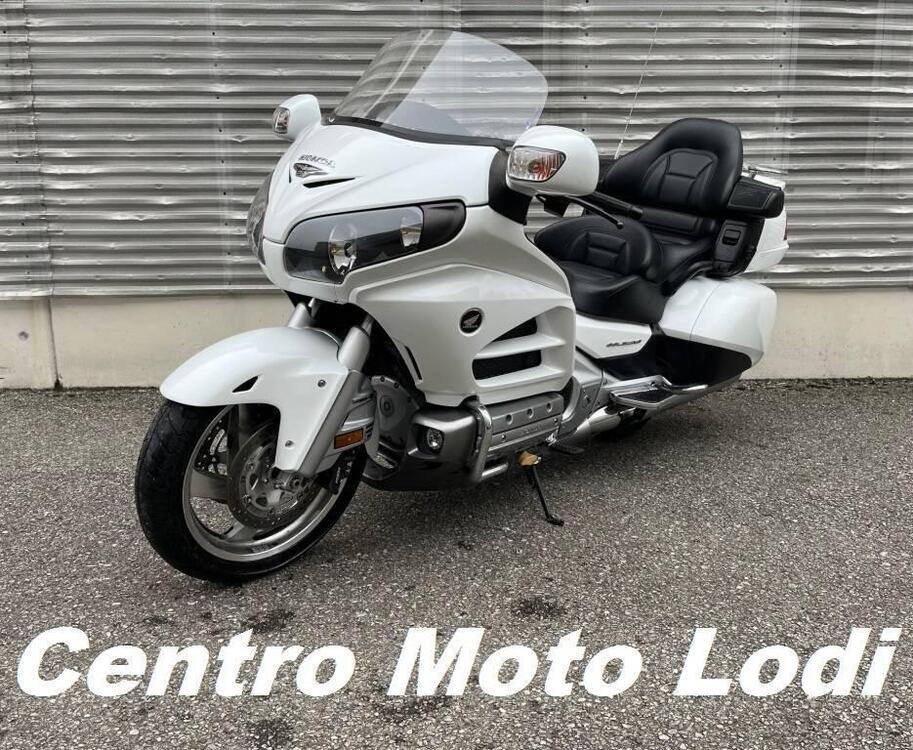 Honda GL 1800 Gold Wing (2012 - 17) (4)