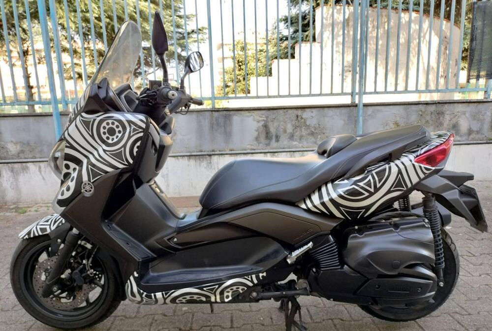 Yamaha X-Max 400 (2013 - 16) (3)