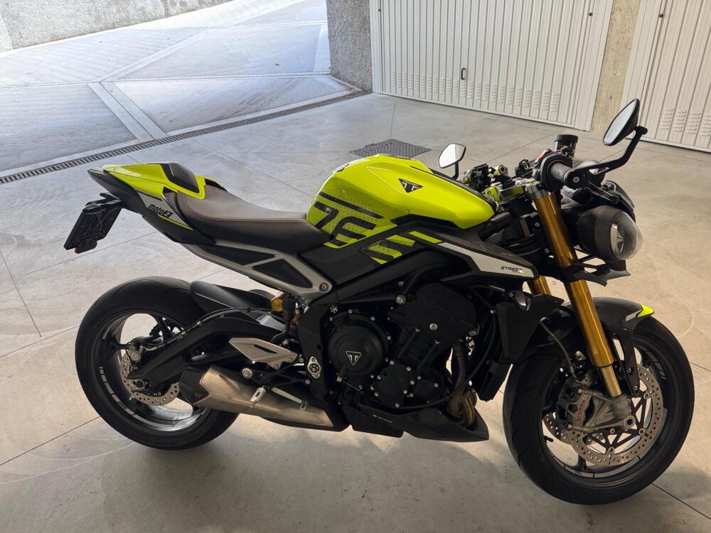 Triumph Street Triple 765 Moto2 Edition (2023 - 24)