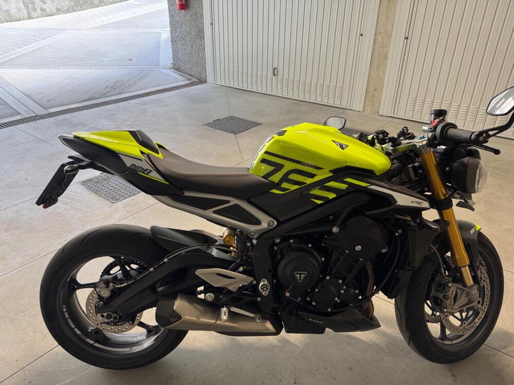 Triumph Street Triple 765 Moto2 Edition (2023 - 24) (4)