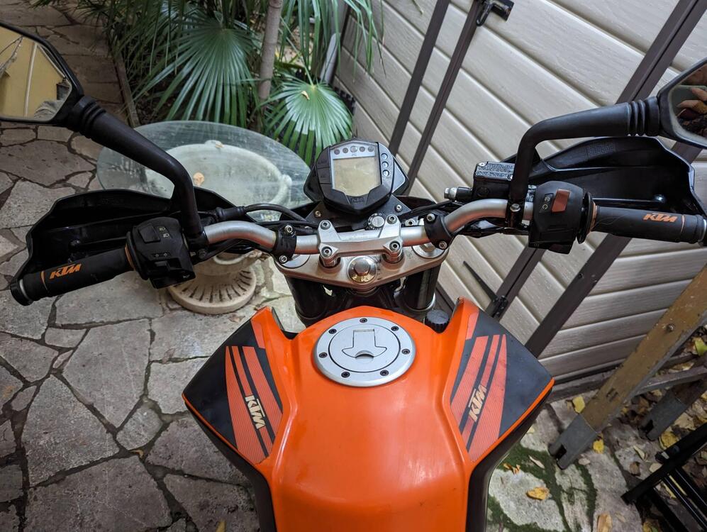 KTM 200 Duke (2011 - 12) (3)