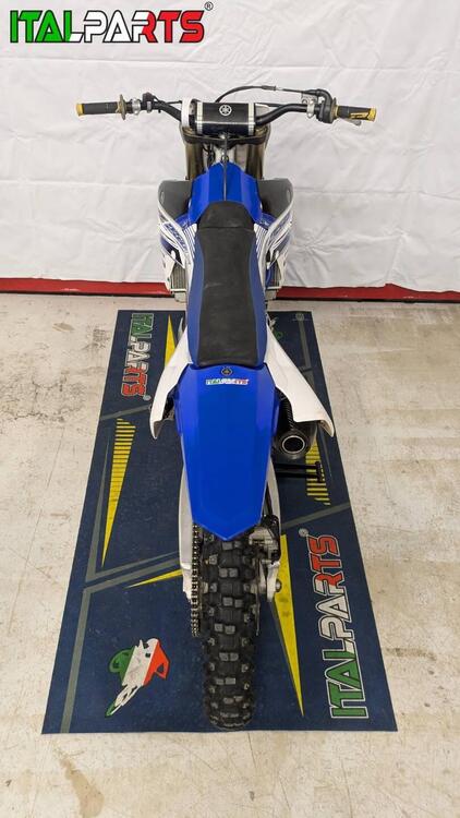 Yamaha YZ 250 F (2016) (4)