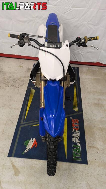 Yamaha YZ 250 F (2016) (2)