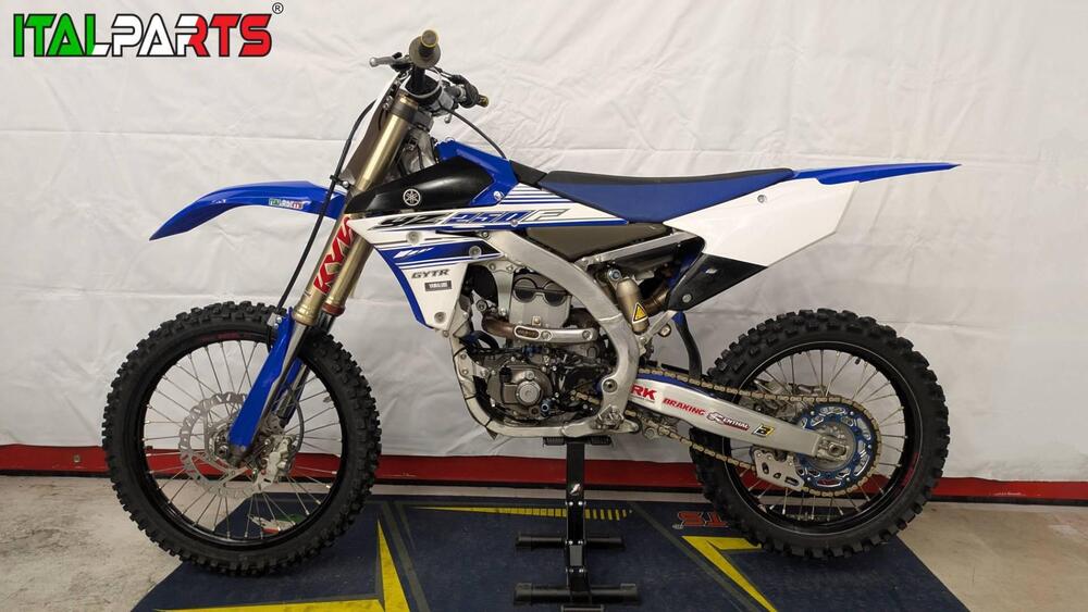 Yamaha YZ 250 F (2016) (3)