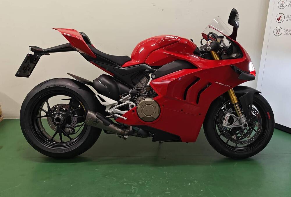 Ducati Panigale V4 S 1100 (2020) (2)