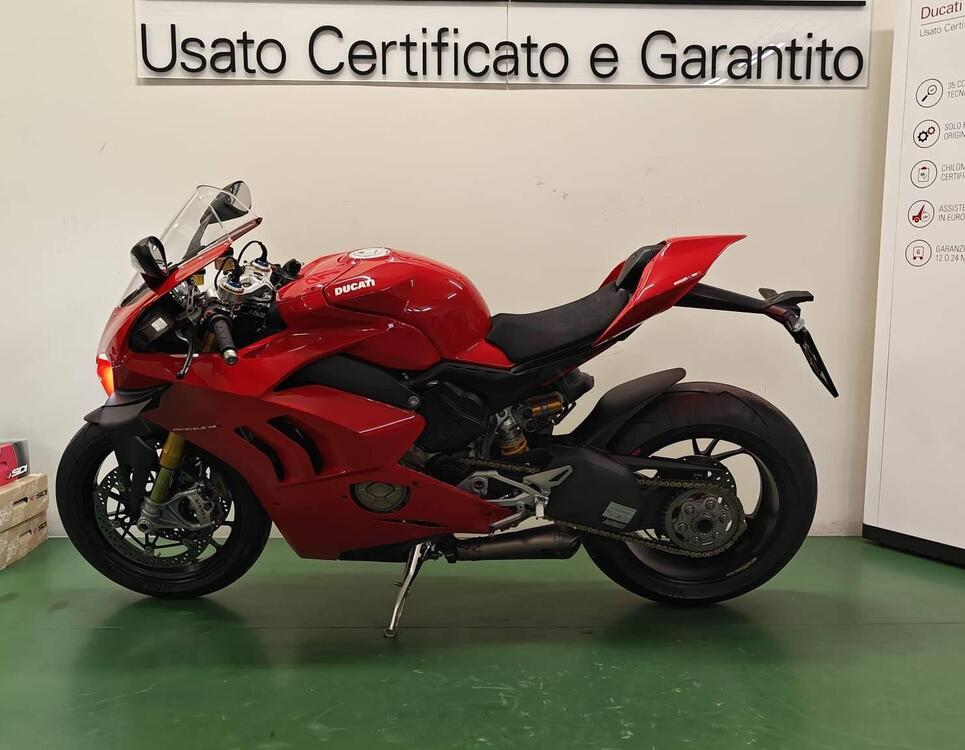 Ducati Panigale V4 S 1100 (2020) (3)