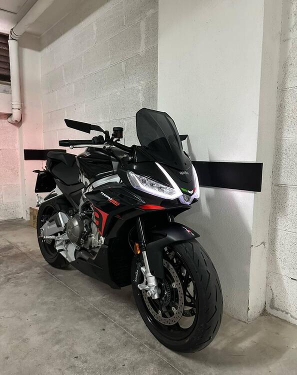 Aprilia Tuono 660 Factory (2022 - 24) (4)