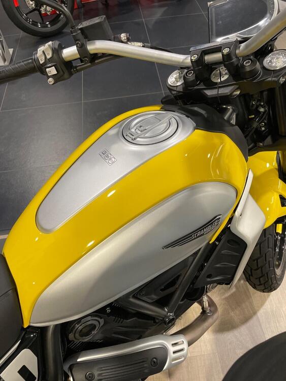 Ducati Scrambler 800 Icon (2023 - 25) (4)