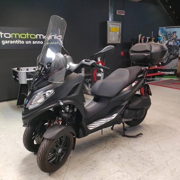 Piaggio MP3 300 ABS Hpe (2021 - 24) (2)