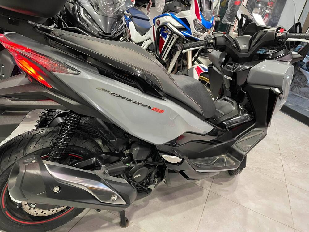 Honda Forza 300 Limited Edition ABS (2020) (4)