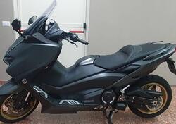 Yamaha T-Max 560 Tech Max (2020) usata