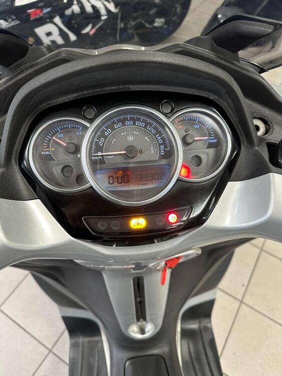 Piaggio Mp3 300 ie Yourban LT (2011 - 16) (5)