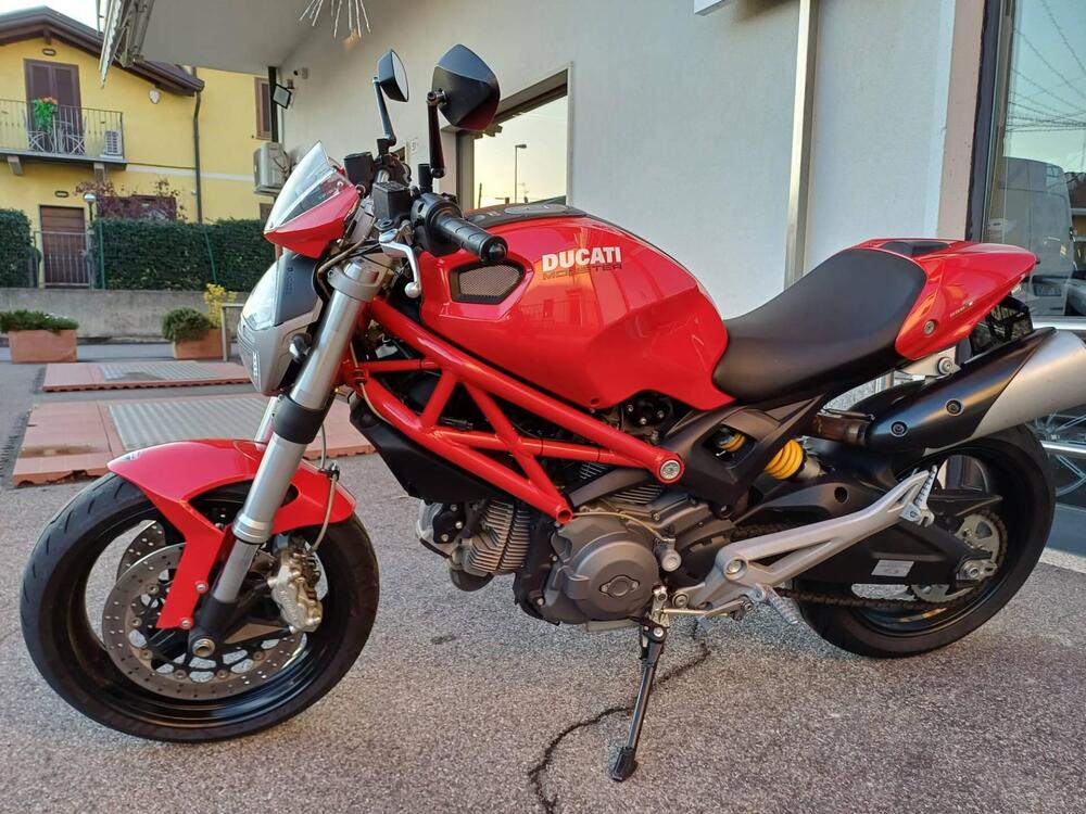 Ducati Monster 696 (2008 - 13) (2)