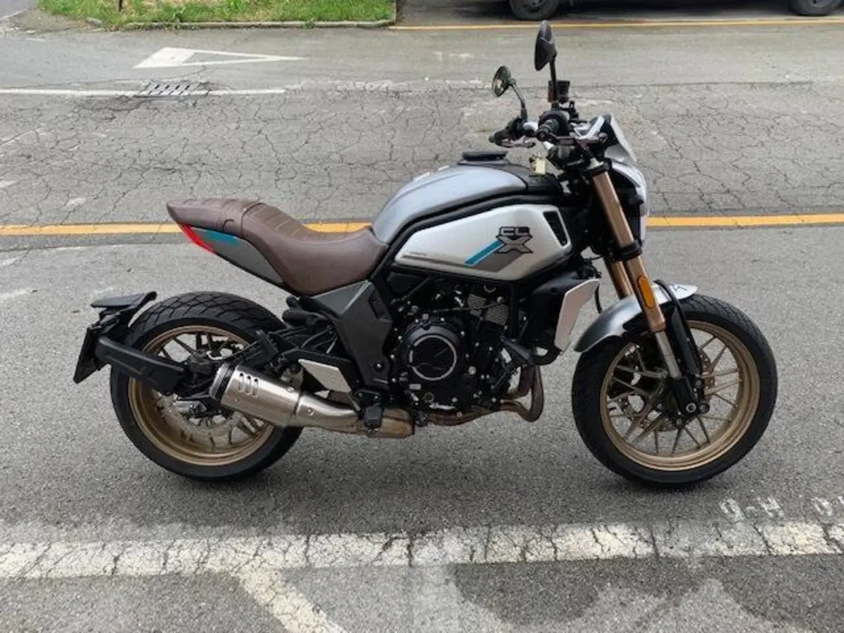 CFMOTO 700CL-X Sport (2022 - 26) (5)