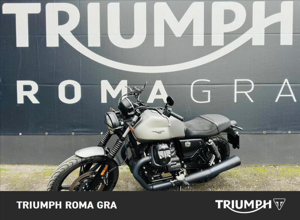 Moto Guzzi V7 Stone (2021 - 24) (3)