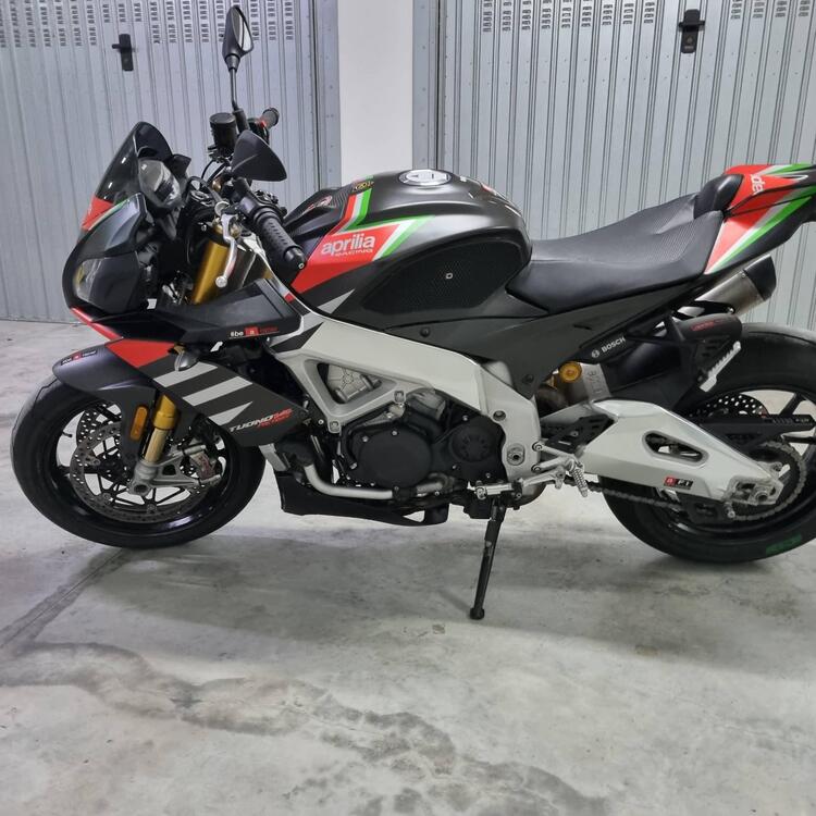 Aprilia Tuono 1100 V4 Factory (2019 - 20) (2)