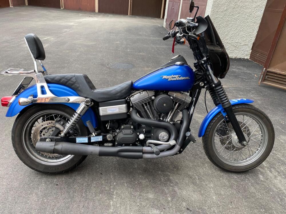 Harley-Davidson 1584 Street Bob (2007) - FXDB