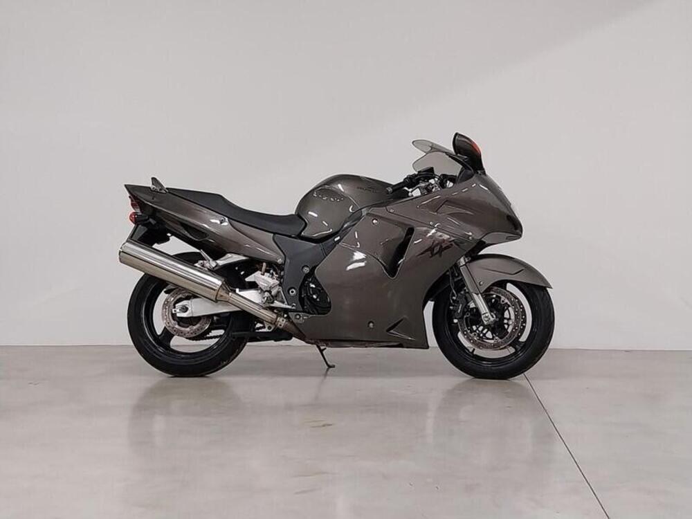 Honda CBR 1100 XX Superblackbird (1999 - 00)