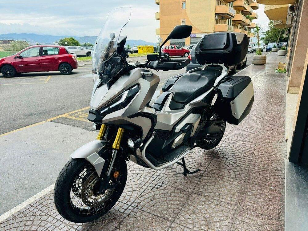 Honda X-ADV 750 DCT Travel (2021 - 24) (4)