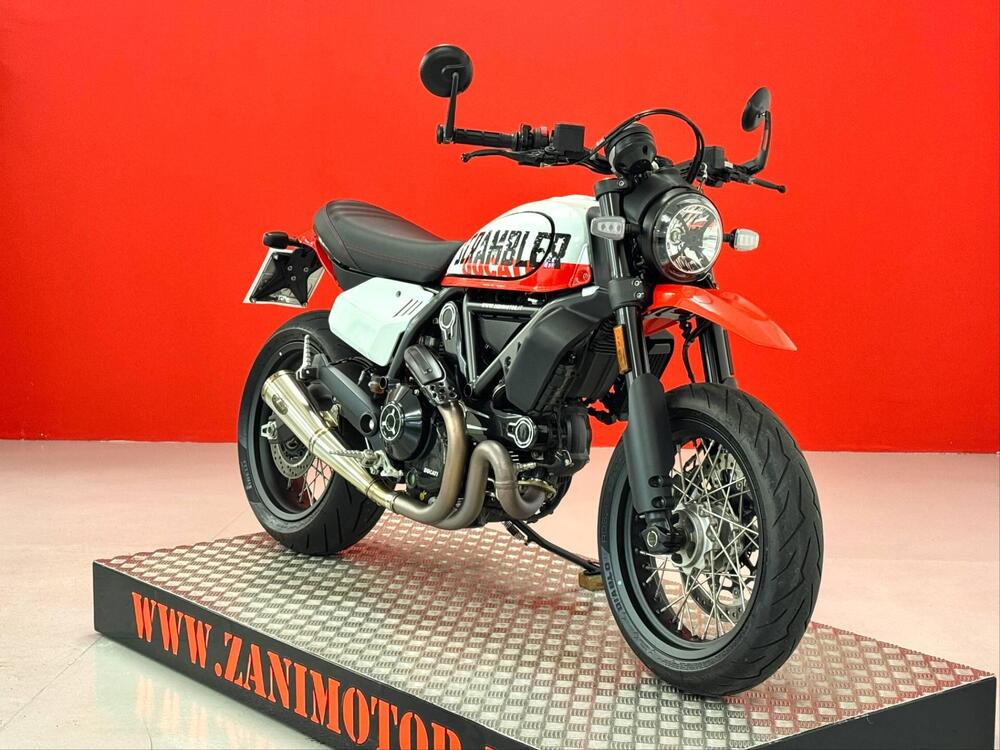 Ducati Scrambler 800 Urban Motard (2022) (2)