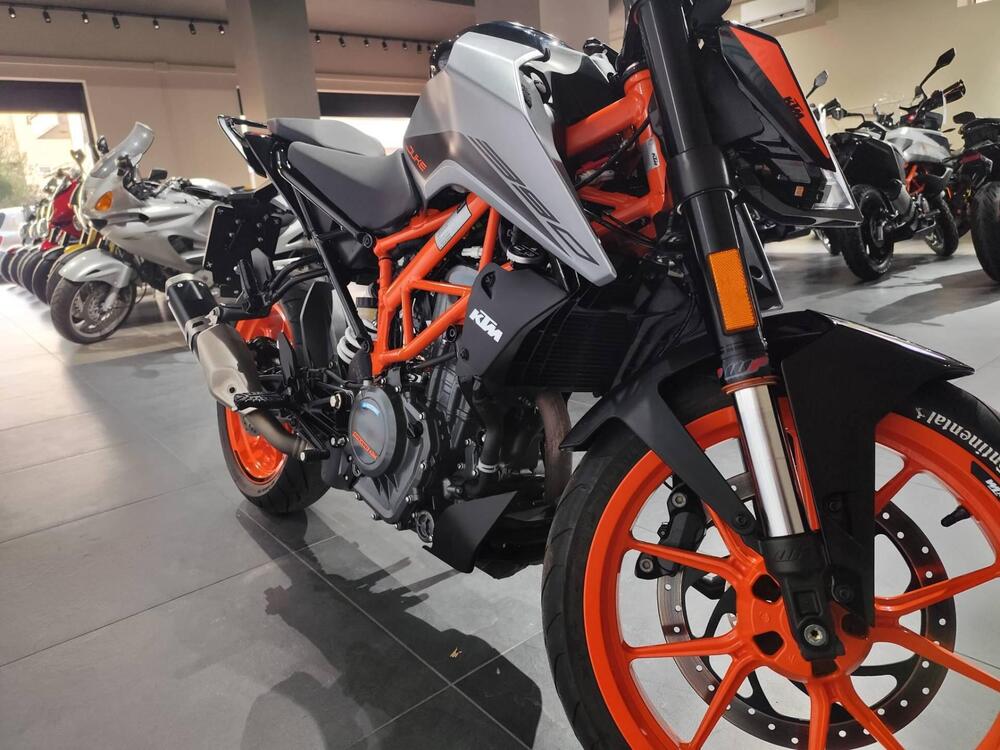 KTM 390 Duke (2021 - 23) (3)